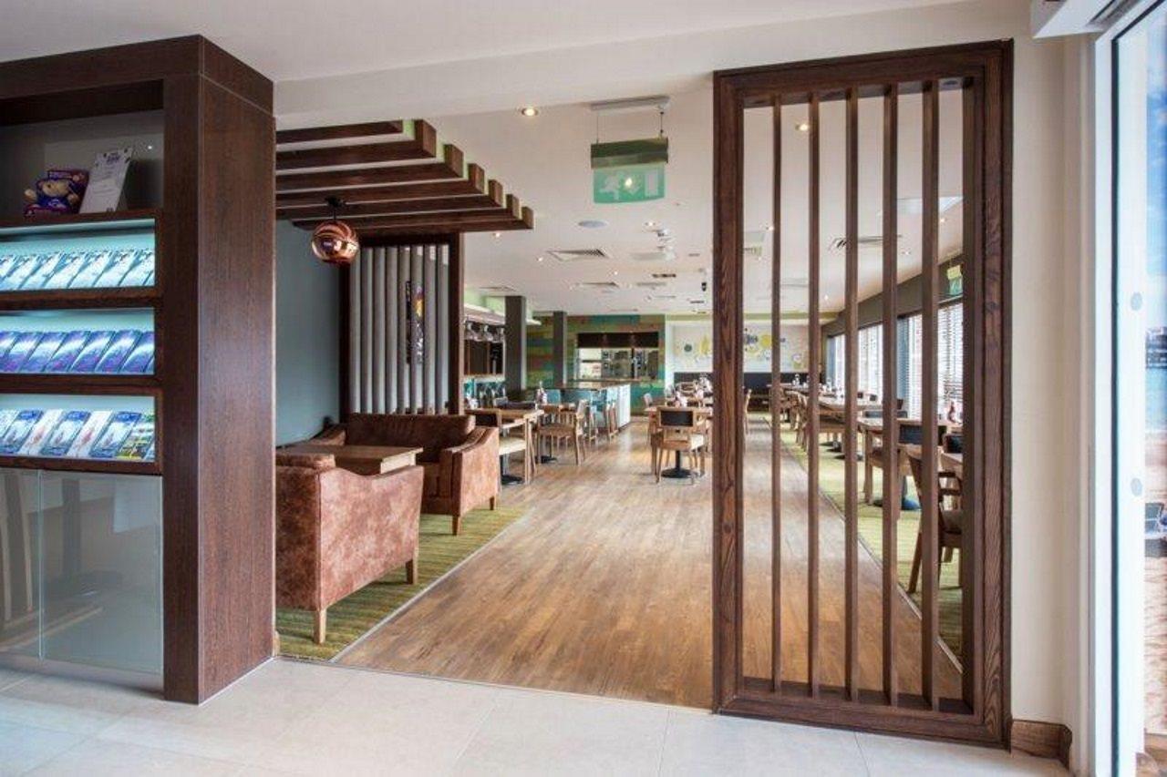 Premier Inn Isle Of Wight Sandown Shanklin Exterior photo
